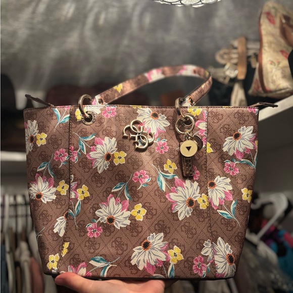 Handbags - Floral Brown GUESS Tote Bag